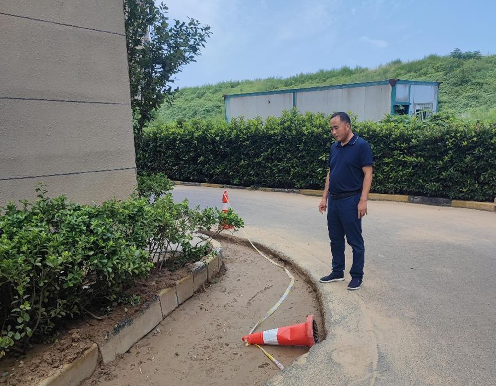 集團(tuán)公司黨委委員、副總經(jīng)理祁紅軍到柳林安置區(qū)檢查督導(dǎo)消防整改和驗(yàn)收工作